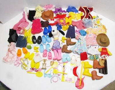 MUÑECA KNICKERBOCKER AÑOS 80 BELLE 8,5" Y GRAN LOTE DE ACCESORIOS DE MODA SNOOPY  Foto 1 de 4