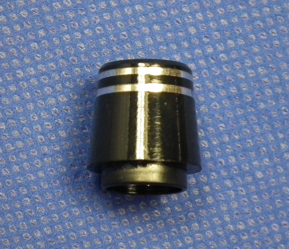 COBRA Ferrula de palo de hierro cónico negro/2 anillos de plata con cuello de primera calidad de 0,355