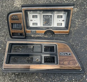 1976 1991 Ford Econoline Van E150 250  XLT WoodGrain Dash Bezel  wood oem trim - Picture 1 of 11