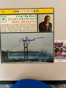 Álbum de vinilo firmado por Tony Bennett I Left My Heard in SF certificado de autenticidad JSA envío gratuito - Imagen 1 de 2