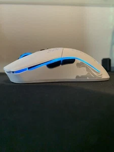 Glorious Model O Wireless Mouse V1 - White - Picture 1 of 5