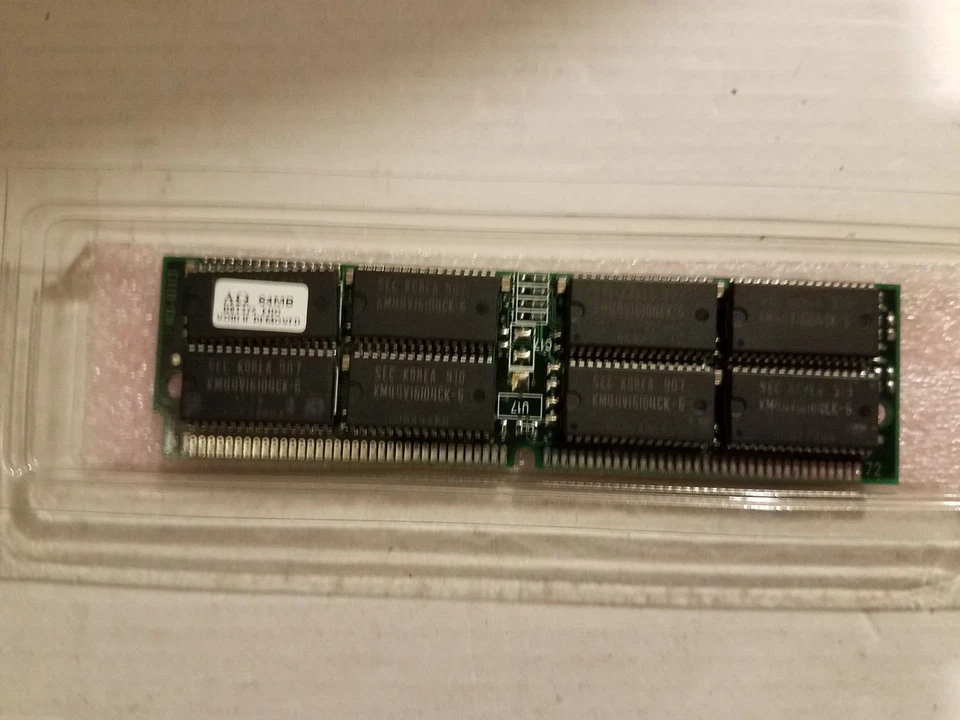 16x32 60ns 64MB 8 CHIP EDO SIMM 72 Pin Extended Data Output Memory Module B81375 - Image 1 of 3