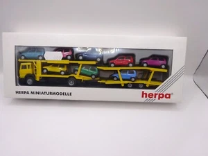 Herpa : Iveco Autotransporter mit 9 Fiat PKWs Nr. 142090 Italien-Modell (SSK24 - Picture 1 of 3