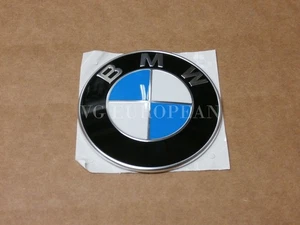 BMW F30 F32 F80 F82 3 4-Series Genuine Front BMW Emblem Decal Badge NEW - Foto 1 di 2
