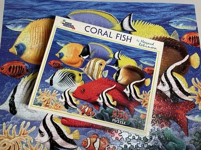 Винтажная головоломка CORAL FISH White Mountain 550 шт. в комплекте - Изображение 1 из 2
