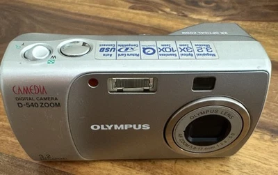 Olympus CAMEDIA D-540 Zoom 3.2MP Retro Kamera Vintage besondere Momente - Bild 1 von 4