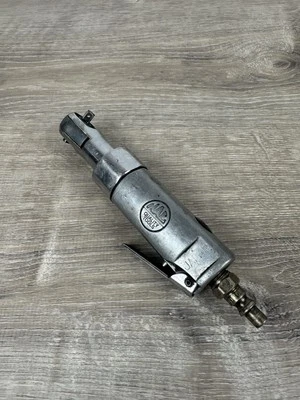 Trinquete de aire Mac 1/4 Dr de colección Foto 1 de 4