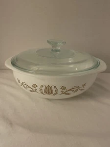 Vintage Pyrex White Golden Tulip 024 Casserole Bowl & Cover 2 Quart  - Picture 1 of 23
