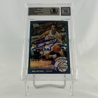 Manu Ginobili Signed 2002-03 Topps Chrome Refractor #124 RC Beckett Spanish 10 A - Image 1 of 2