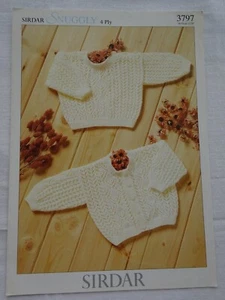 BABY CARDIGAN & SWEATER KNITTING PATTERN 12 " TO 20 " 4 PLY - Picture 1 of 2
