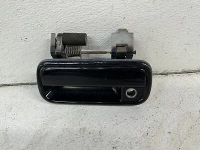2000-2011 Ford Crown Victoria left front driver door handle with key hole oem - Image 1 of 4
