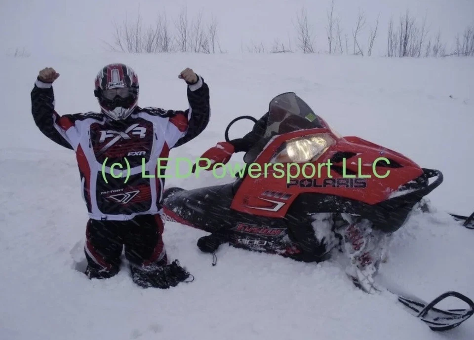 2005 Polaris Fusion 900 kit de faróis de LED plug & play VENDIDO PELA SNOWMOBILER - Imagem 1 de 4