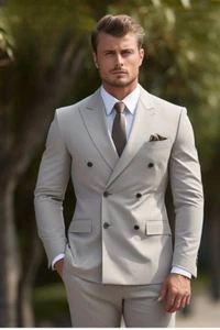 Traje de dos piezas gris claro para hombre - Blazer de doble botonadura, elegante uso formal - Imagen 1 de 8