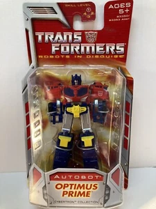 TRANSFORMERS OPTIMUS PRIME CLASSIC ROBOTS IN DISGUISE AUTOBOTS LEGENDS HASBRO - Picture 1 of 4