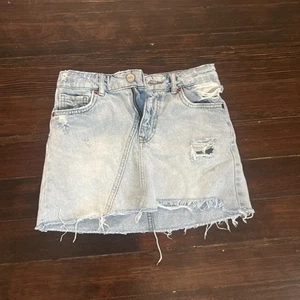 Zara Girls Denim Mini Skirt, Lighter Wash, Adjustable Waist, Size 9 - Picture 1 of 6
