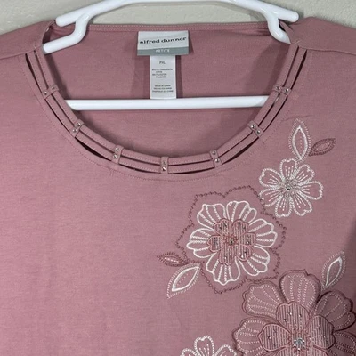 Alfred Dunner Top Women PXL Petite Pink Embroidered Floral Rhinestone 3/4 Sleeve - Image 1 of 4