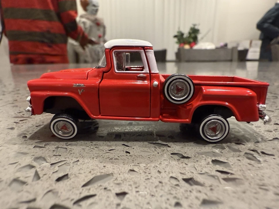 1/64 Custom Diecast Pick Up Truck Lowrider - Image 1 of 3
