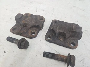FRONT U BOLT LEAF SPRING PLATES 4X4 SWAY BAR GM 10 BOLT DANA 44 CHEVY GMC 73-87 - Picture 1 of 5