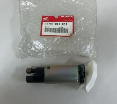 HONDA CBR1100XX SUPERBLACKBIRD 1999 - 2000 燃油泵 # 16730-MAT-D00 原始设备制造商 (184)RI — 第 1/4 张图片