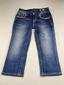 Pantalones de mezclilla Miss Me para mujer capri embellecidos bolsillos solapa desgastados talla 28 - Imagen 1 de 11