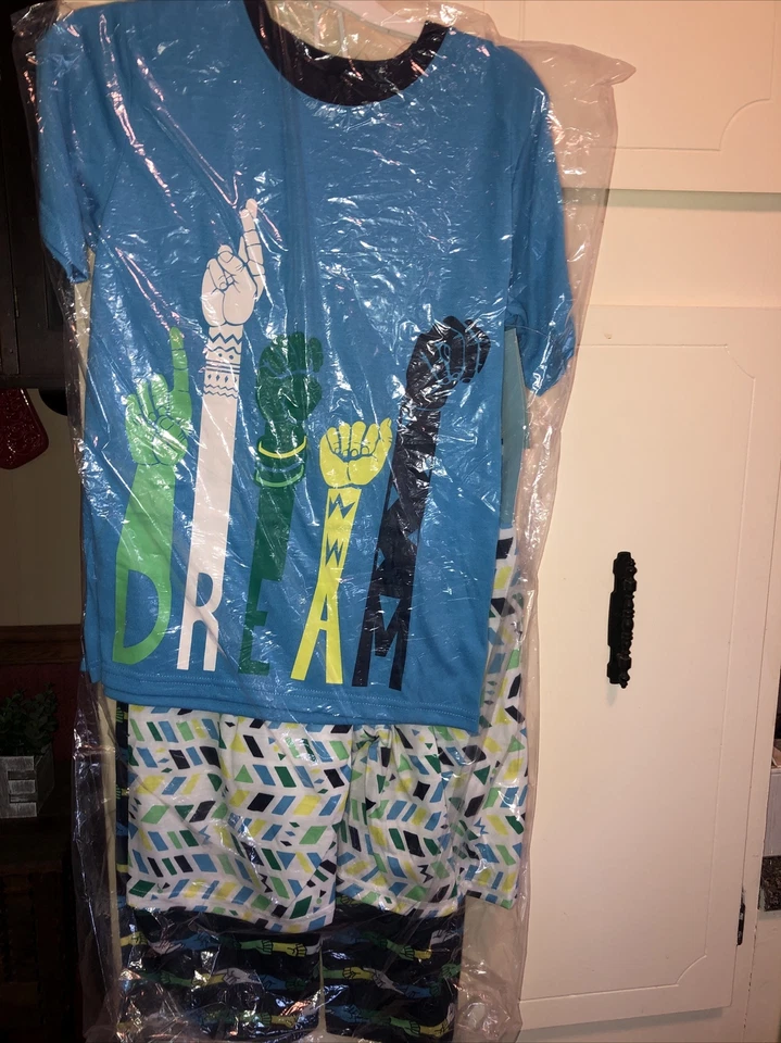 男孩 3 件套睡衣套装 M 中号 8 / 10 梦幻手语 Pjs 全新 — 第 1/4 张图片