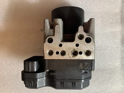 LEXUS LS430 ABS BRAKE PUMP MODULE ACTUATOR ANTI-LOCK ASSEMBLY 2001-2006 OEM - Image 1 of 4