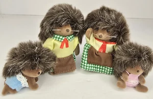 Calico Critters Sylvanian Pickleweed Igel 4er Familie - Bild 1 von 7