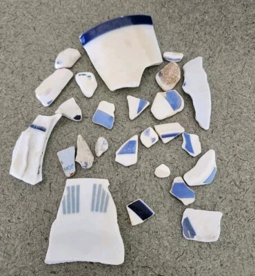 BLUE And White GENUINE SEA POTTERY SURF TUMBLED  25 Pc Lot  MOSAIC ART SUPPLIES - Image 1 of 3