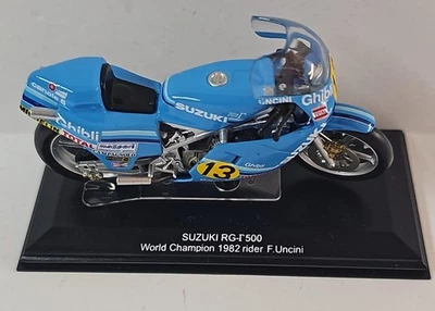 Suzuki RG-T 500 Uncini Campione del Mondo 1982 pressofuso 1:22 (VLA) - Immagine 1 di 4