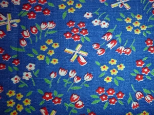 De colección Saco de Alimentación Tela Completamente Abierto Molinos de Viento Margaritas Tulipanes Fondo Azul 36.5x47" - Imagen 1 de 3