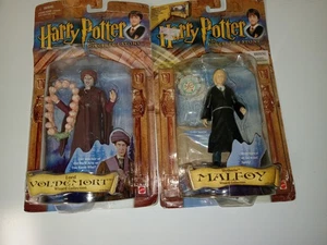 Lote de 2 figuras de piedra bruja 2001 Mattel Harry Potter Malfoy y Voldemort - Imagen 1 de 7