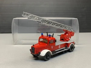 Mercedes MB Feuerwehr FW DL Dreh Leiter Wagen LKW truck Hildesheim Roco H0 1:87 - Picture 1 of 14