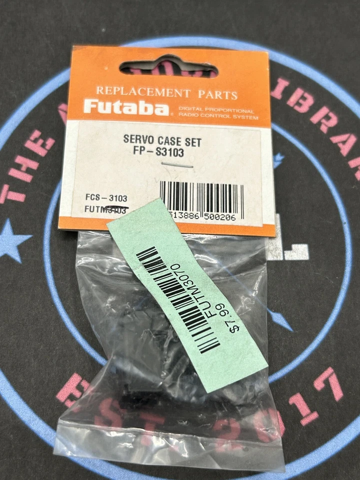 Futaba. FUTM3103. SERVO CASE SET FP - S3103 FCS - 3103 - Image 1 of 1