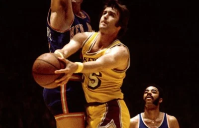 1973 Los Angeles Lakers @ New York Knicks NBA Finals GM 3 Radio Broadcast on CD - Image 1 of 2