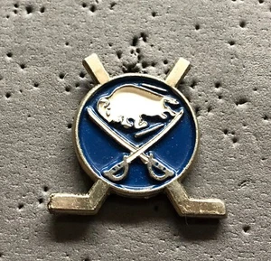 Buffalo Sabres Crossed Sticks NHL Hockey Pin - Bild 1 von 1