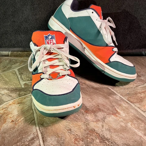 Reebok Miami Dolphins Sneakers Cover
