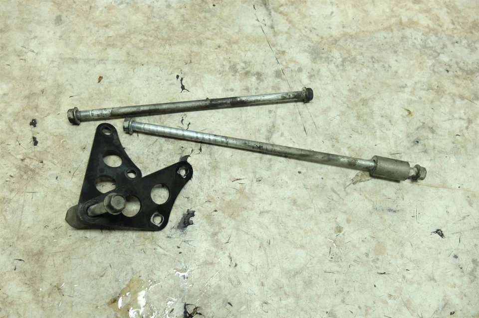 94 Honda CBR 600 CBR600 F2 engine motor mounts brackets bolts - Image 1 of 2