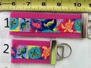 Sea Turtles Keychain Stocking Stuffer Gift 4 Him Her Dad turtle Ocean Coastal - Picture 1 of 1