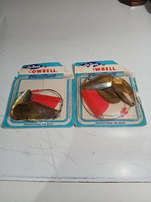 2-Vintage Les Davis Luhr Jensen Cowbell FlexiTroll 50/50 Latón Níquel En Paquete Foto 1 de 4