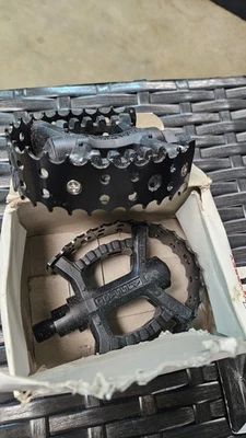 Nuevo de Lote Antiguo Odyssey Turbo Trap BMX Pedales de Carreras Old Mid School Negro 1/2 Años 90  Foto 1 de 4