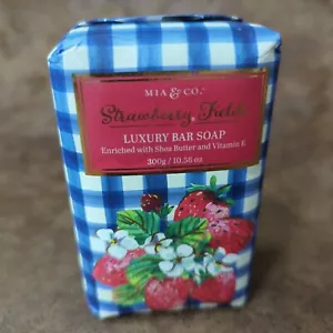 Mia & Co. Fragola Campi Lusso Bar Sapone Burro di Karitè Vitamina E 10,58 once - Foto 1 di 3