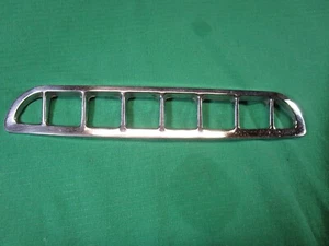 MG MGB '63-'80 -Hood (Bonnett) Chrome Vent Grille- Original - Bild 1 von 5