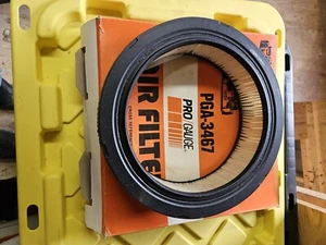 vintage PGA-4367 Air filter DODGE PLYMOUTH 1980-89 Light trucks - Bild 1 von 2