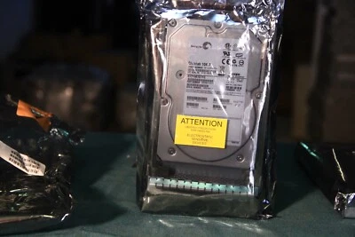 SEAGATE Cheetah 10k.7 ST3146707FC 146GB Hard Drive With Caddy - NEW - Image 1 of 3