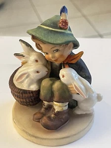 Hummel Figur ""Playmates"" TMK-5 Junge mit Kaninchen 58/1 Vintage 4"" groß - Bild 1 von 5