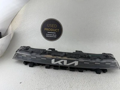 OEM | 2023 -- 2024 Kia Soul Front Center Light #92209-K0 Foto 1 de 4