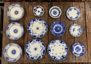 Vintage Antik Flow Blau Teller Lot 12 Englisch Nicht Passende Schale Untertasse England - Bild 1 von 24