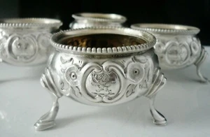 4 antike Sterling Silber CRESTED Salzkessel, Robert Harper, London 1863 - Bild 1 von 10