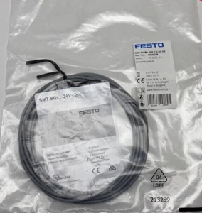 1 PIEZA NUEVO Sensor de Proximidad 8065028 SMT-8G-NS-24V-E-2.5Q-OE FESTO - Imagen 1 de 3
