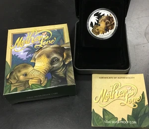 2014 Mother's Love Elephant & Baby 1/2oz 999 Silver Colorized Coin Box & COA - Picture 1 of 10